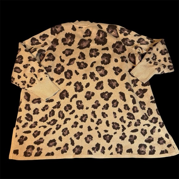 Isaac MIZRAHI Live Women's Sweater 1X Pullover Brown Leopard Print Mob Wife Cozy - Picture 4 of 8